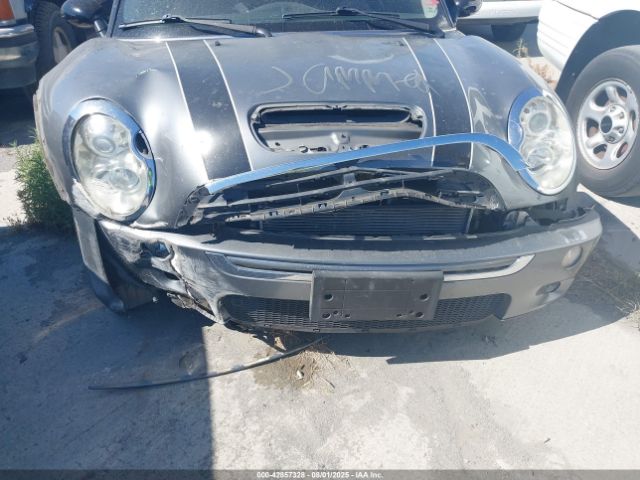 2006 MINI COOPER S WMWRE33526TJ33834 Photo 5