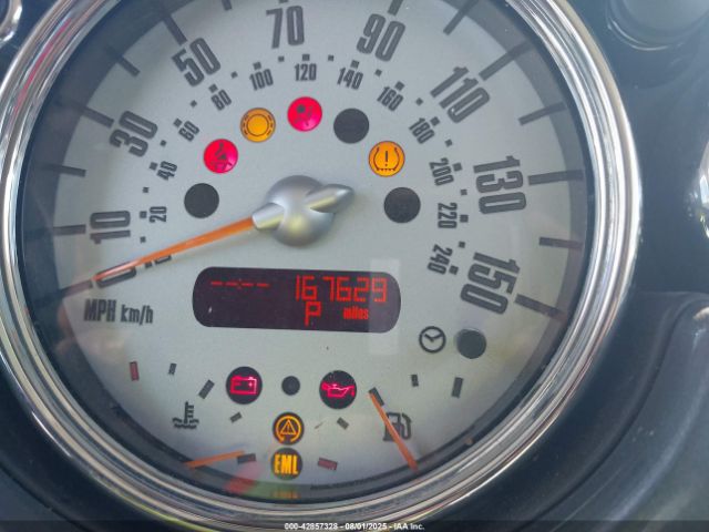 2006 MINI COOPER S WMWRE33526TJ33834 Photo 6