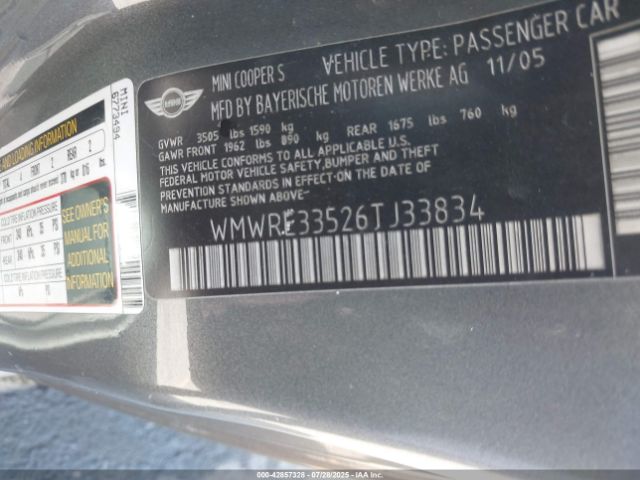 2006 MINI COOPER S WMWRE33526TJ33834 Photo 8