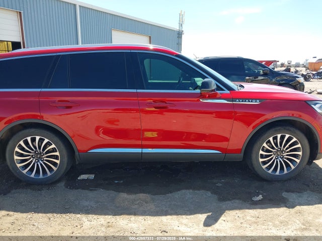 5LM5J7WCXLGL09704 Lincoln Aviator