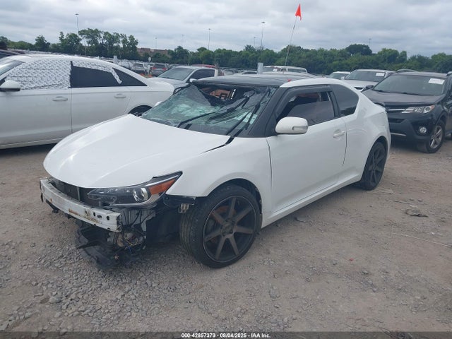 Scion 2ar-fe 2014 JTKJF5C76E3073655 Image 2