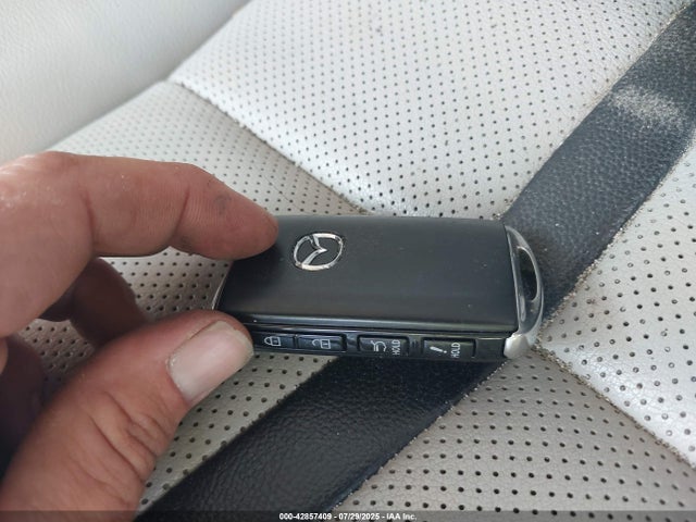 JM3KKDHDXR1111879 Mazda h3 low
