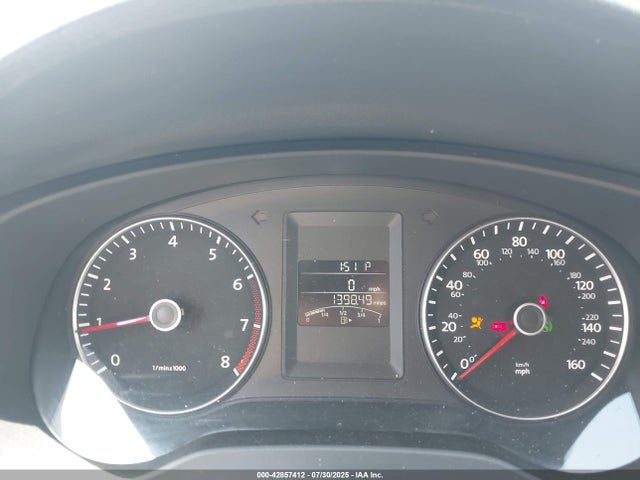 3VWD07AJ2EM317488 Volkswagen Jetta