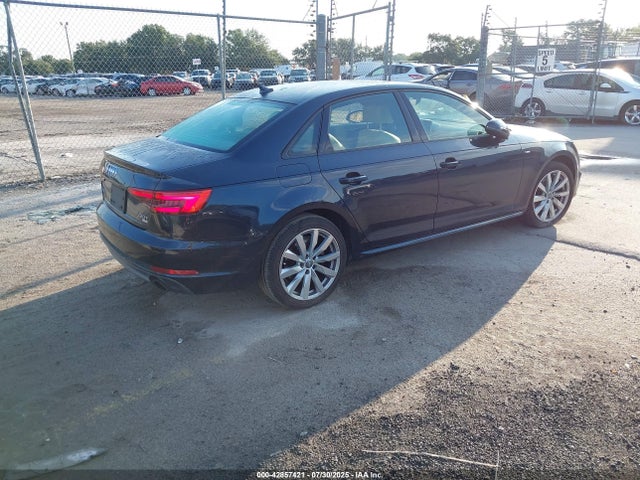2017 AUDI A4 WAUKMAF45HN050336 Photo 3