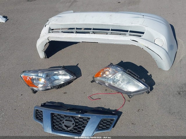 Nissan 2015 2015 3N6CM0KN6FK702767 Image 12