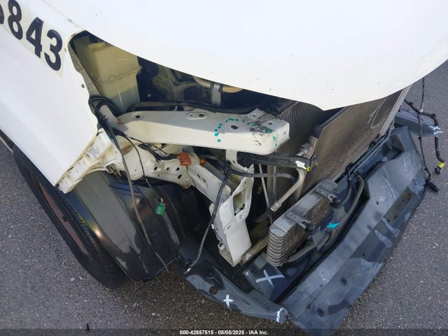 Nissan 2015 2015 3N6CM0KN6FK702767 Image 19