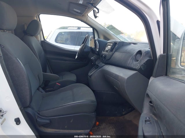 Nissan 2015 2015 3N6CM0KN6FK702767 Image 5