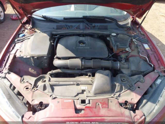 2014 JAGUAR XF SAJWA0ES2EPU20828 Photo 9