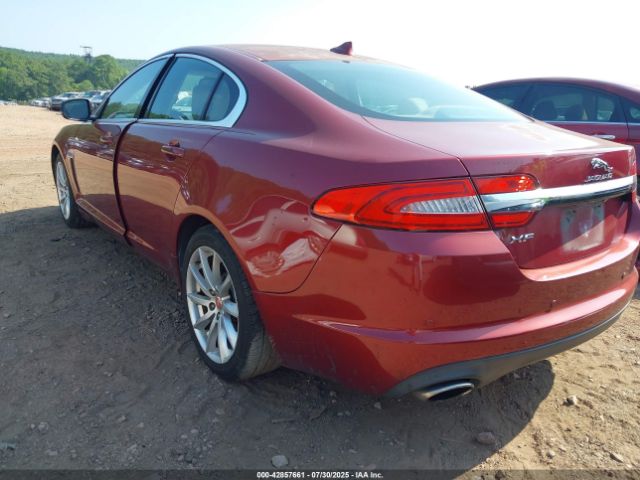 2014 JAGUAR XF SAJWA0ES2EPU20828 Photo 2