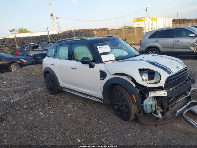 2017 MINI COUNTRYMAN WMZYS7C35H3E07109 Photo 0