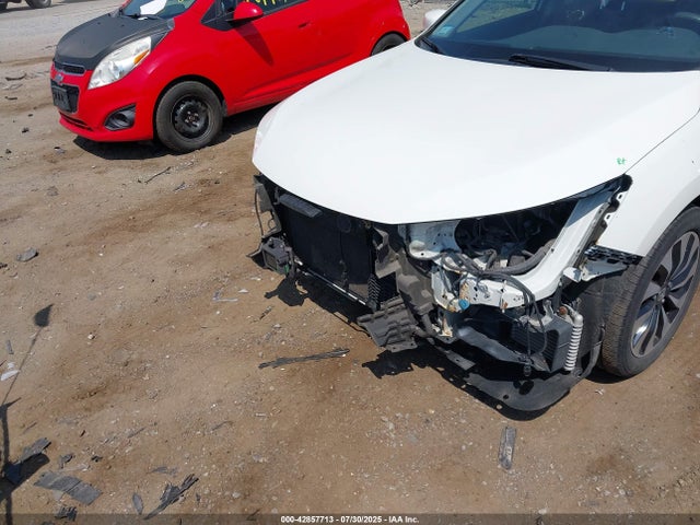 Honda lfa1 2017 JHMCR6F36HC015960 Image 6