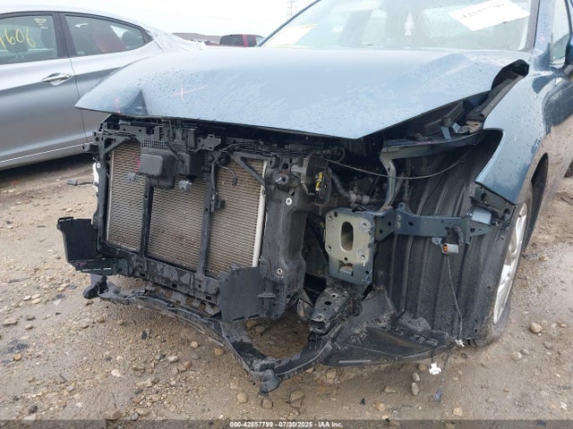 3MZBM1U70GM327206 Mazda pe