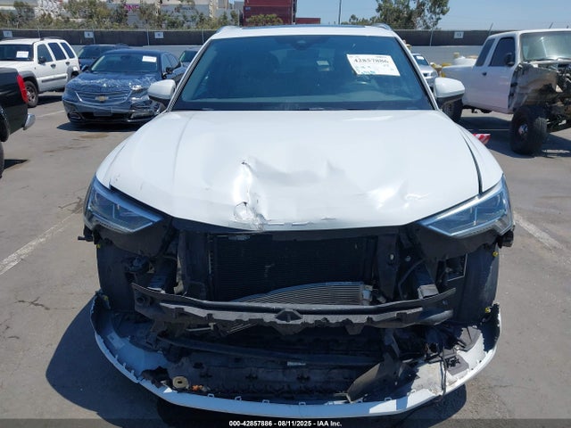 Audi Q3 2020 WA1FECF33L1050897 Image 6
