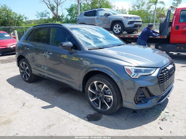 2025 AUDI Q3 WA1EECF33S1071176 Photo 0