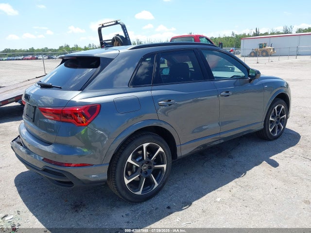 2025 AUDI Q3 WA1EECF33S1071176 Photo 3