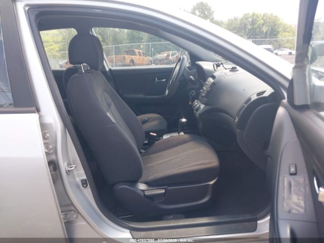 2010 HYUNDAI ELANTRA KMHDU4AD5AU847620 Photo 4
