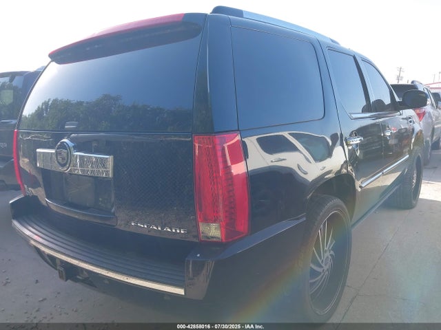 2010 CADILLAC ESCALADE 1GYUCCEF3AR157309 Photo 3