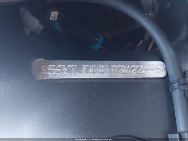 2023 INDIAN MOTORCYCLE CO. SPRINGFIELD 56KTJDBB1P3423446 Photo 9