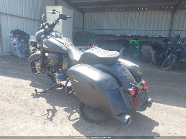 2023 INDIAN MOTORCYCLE CO. SPRINGFIELD 56KTJDBB1P3423446 Photo 2