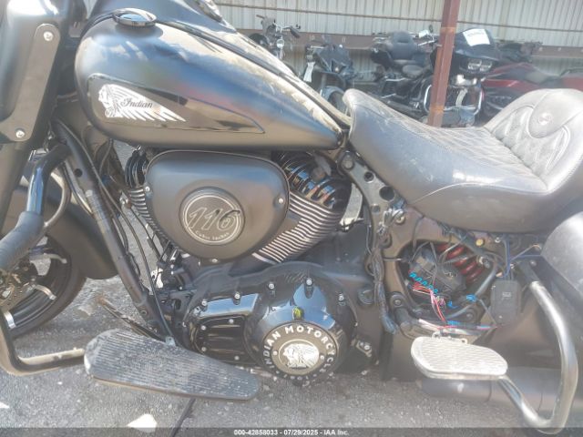 2023 INDIAN MOTORCYCLE CO. SPRINGFIELD 56KTJDBB1P3423446 Photo 8