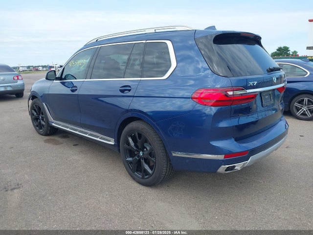 5UXCW2C00M9E57266 BMW X7