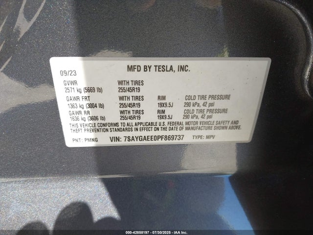 2023 TESLA MODEL Y 7SAYGAEE0PF869737 Photo 8
