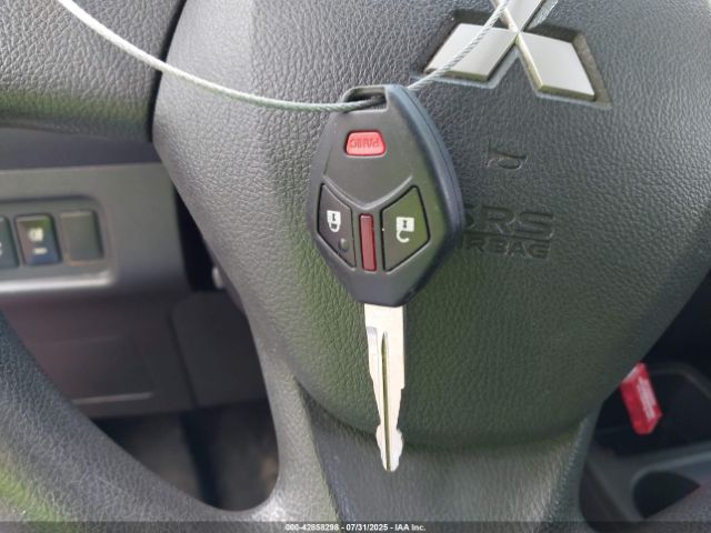 2015 MITSUBISHI MIRAGE ML32A3HJ1FH049161 Photo 10