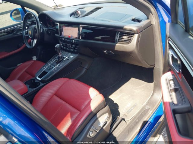 2019 PORSCHE MACAN WP1AA2A57KLB06484 Photo 4