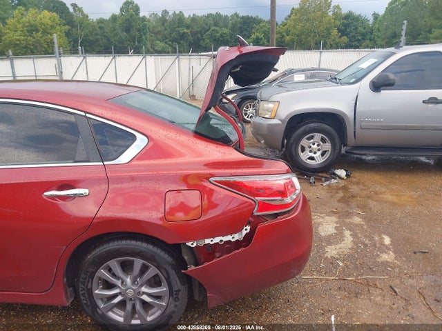 1N4AL3AP5FN392435 Nissan 2015