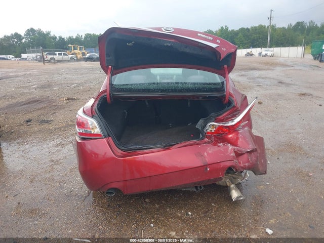 1N4AL3AP5FN392435 Nissan 2015