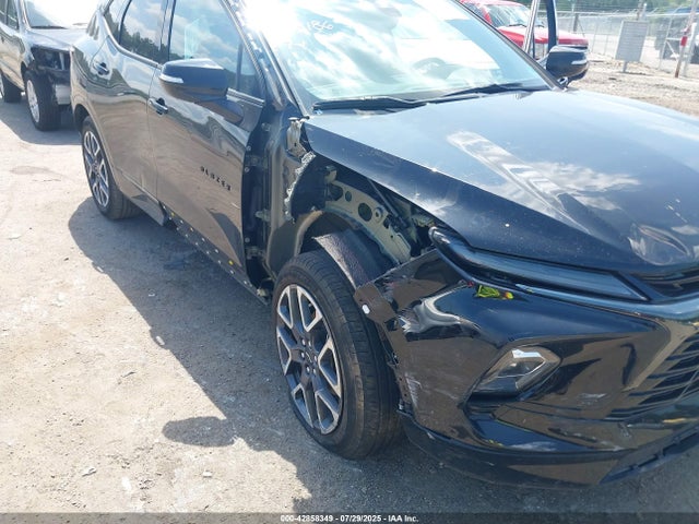 3GNKBERS0RS137568 Chevrolet lgx