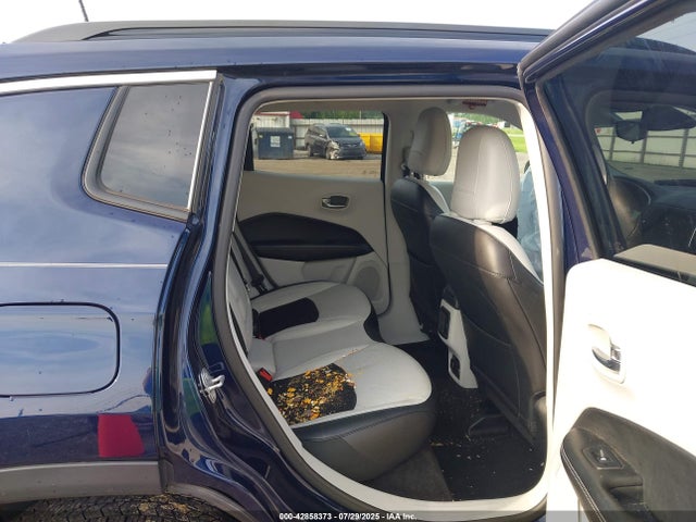 Jeep Compass 2019 3C4NJDBB0KT809769 Image 8