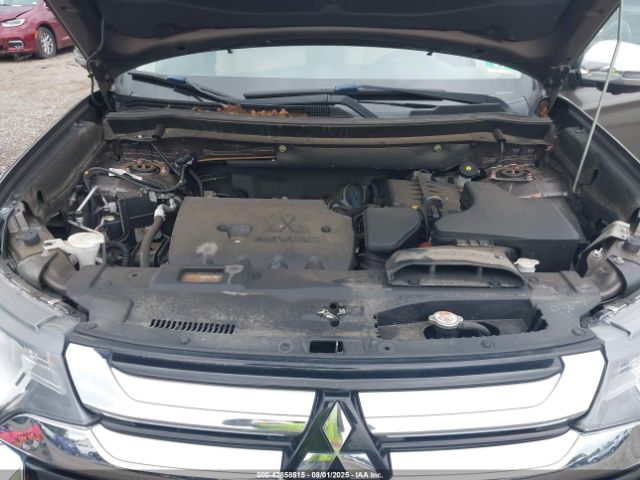 2018 MITSUBISHI OUTLANDER JA4AZ3A30JZ035388 Photo 9