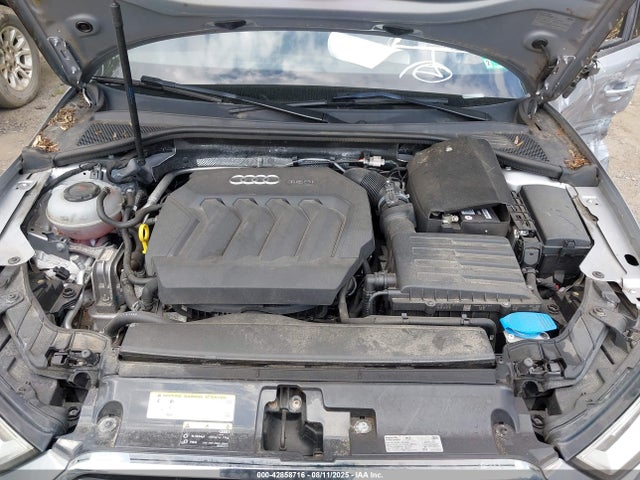 2018 AUDI A3 WAUAUGFFXJ1045971 Photo 9