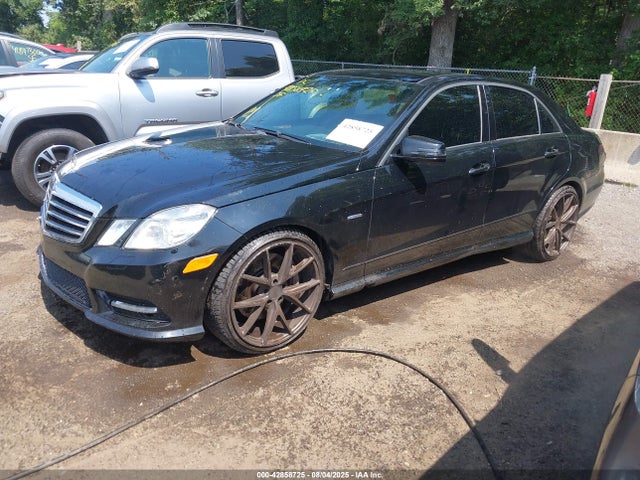 2012 MERCEDES-BENZ E 550 WDDHF9BB2CA630594 Photo 1
