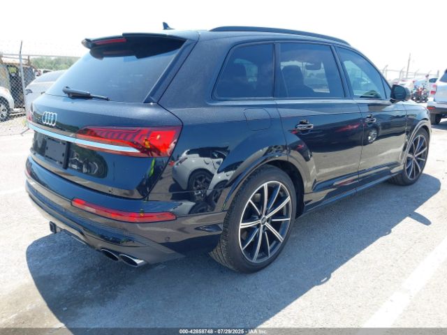 2021 AUDI SQ7 WA1VWBF78MD010076 Photo 3