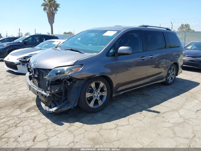 Toyota 2gr-fks 2015 5TDXK3DC7FS678569 Image 2