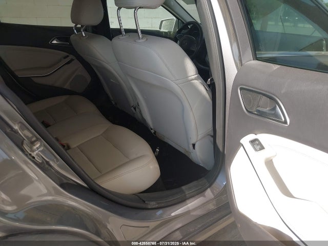 WDCTG4GB2HJ326700 Mercedes-Benz 270