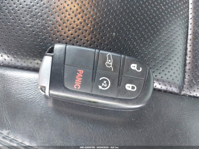 1C4RJFBG3KC713851 Jeep Grand Cherokee