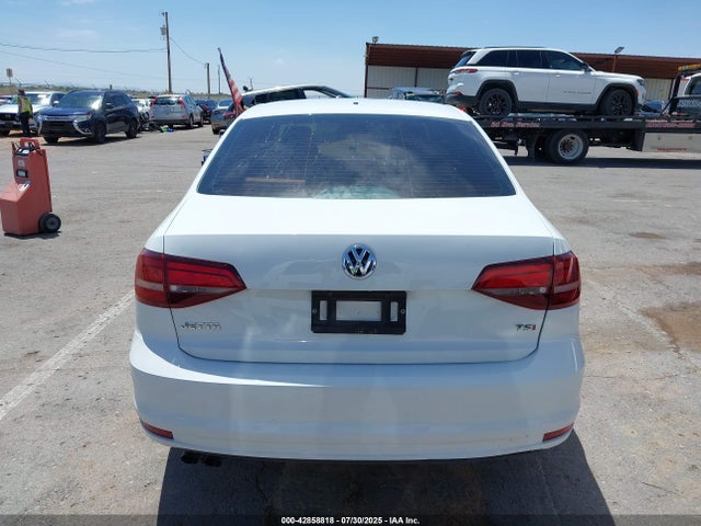 Volkswagen 1.4 tsi 2018 3VW2B7AJ2JM234574 Image 16