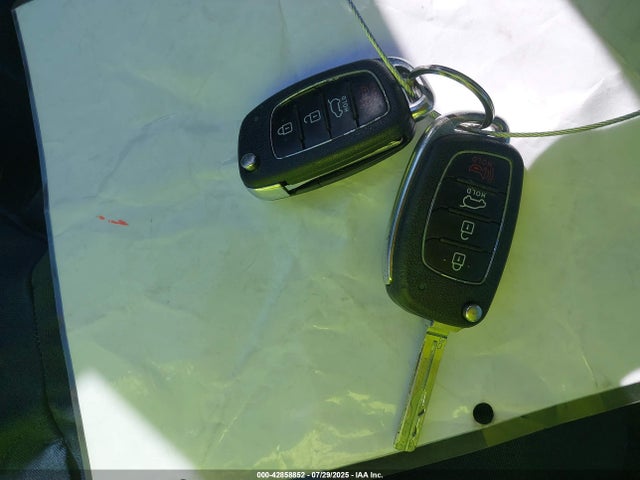 KM8J33A20GU229712 Hyundai 2016