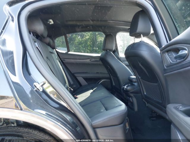 2023 ALFA ROMEO STELVIO ZASPAKBN4P7D53138 Photo 7