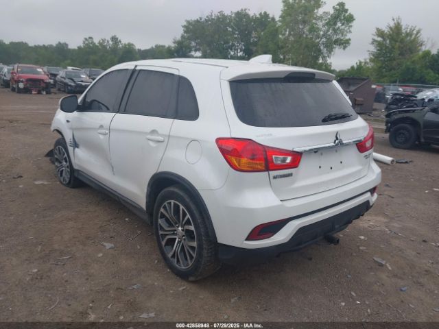 2018 MITSUBISHI OUTLANDER SPORT JA4AR3AU9JZ010224 Photo 2