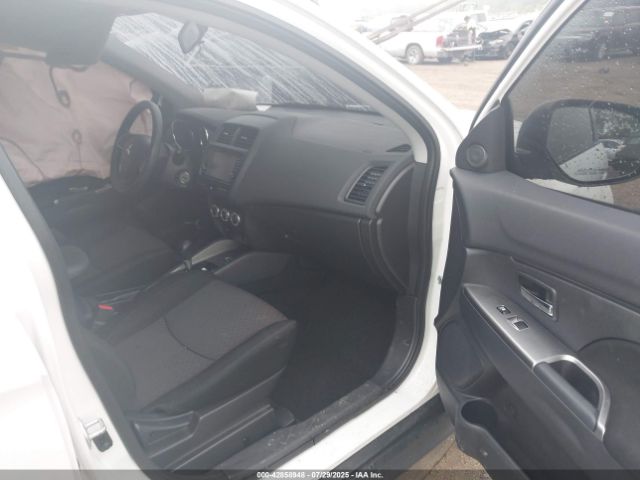 2018 MITSUBISHI OUTLANDER SPORT JA4AR3AU9JZ010224 Photo 4