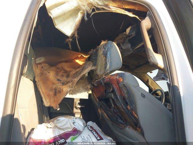 Chevrolet l96 - e85 max, iron 2019 2GC2CREG3K1186814 Image 12
