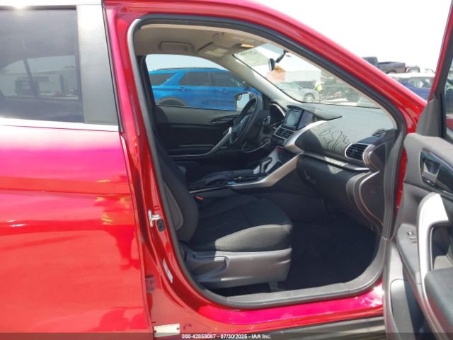 2019 MITSUBISHI ECLIPSE CROSS JA4AT3AA0KZ000996 Photo 4