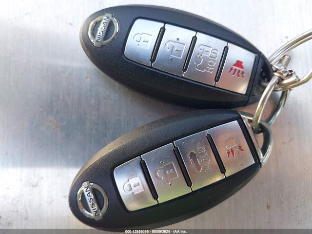 3N1AB7AP0GY313913 Nissan 2016