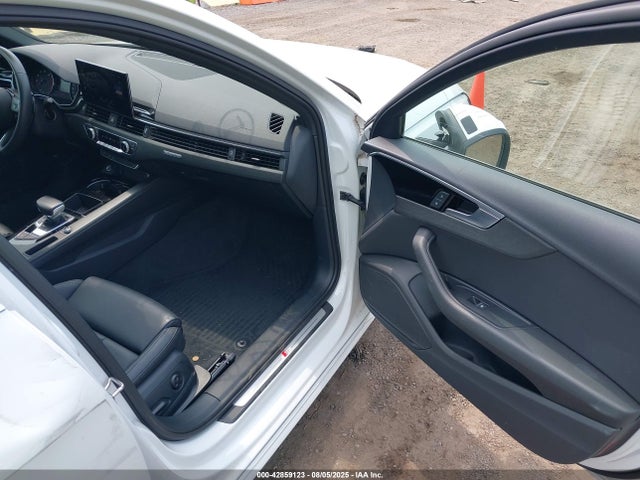 2020 AUDI A4 WAUDNAF48LN006345 Photo 4