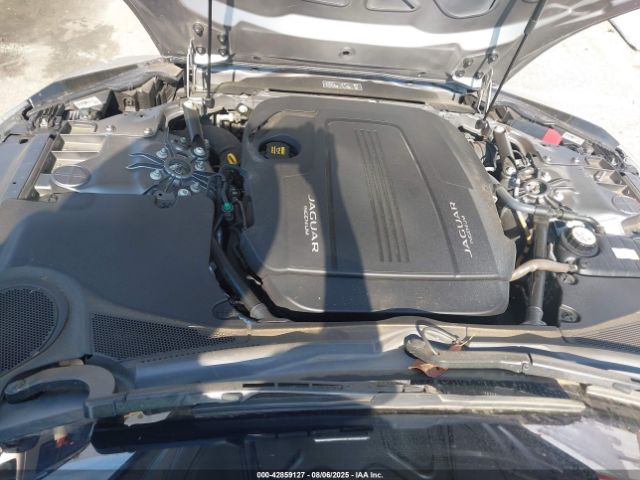 2018 JAGUAR F-TYPE SAJDD1GX7JCK52277 Photo 9