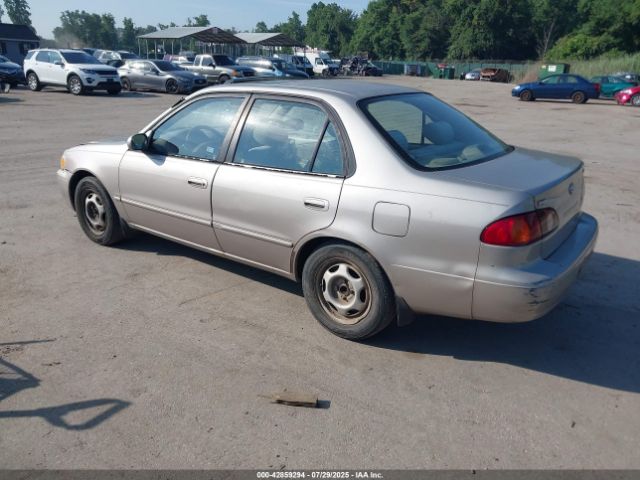 2002 TOYOTA COROLLA 2T1BR12EX2C572294 Photo 2